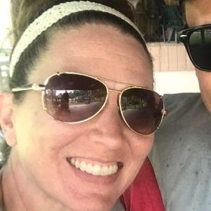 Meet your Posher, Annie